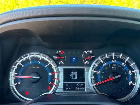 Used 2018 Toyota 4Runner SR5 image 20