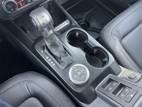 New 2025 Ford Bronco Big Bend image 8