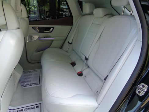 Used 2023 Mercedes-Benz EQE 350+ 4MATIC SUV w/ Exclusive Trim Package image 15