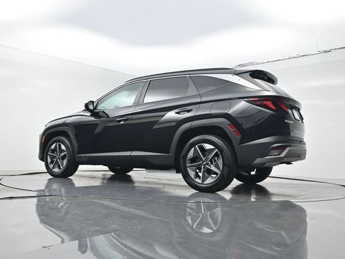 Used 2025 Hyundai Tucson SEL AWD/4WD image 23