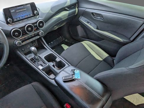 Used 2024 Nissan Sentra S FWD image 19
