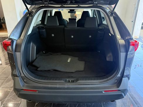 Used 2025 Toyota RAV4 LE AWD/4WD image 27