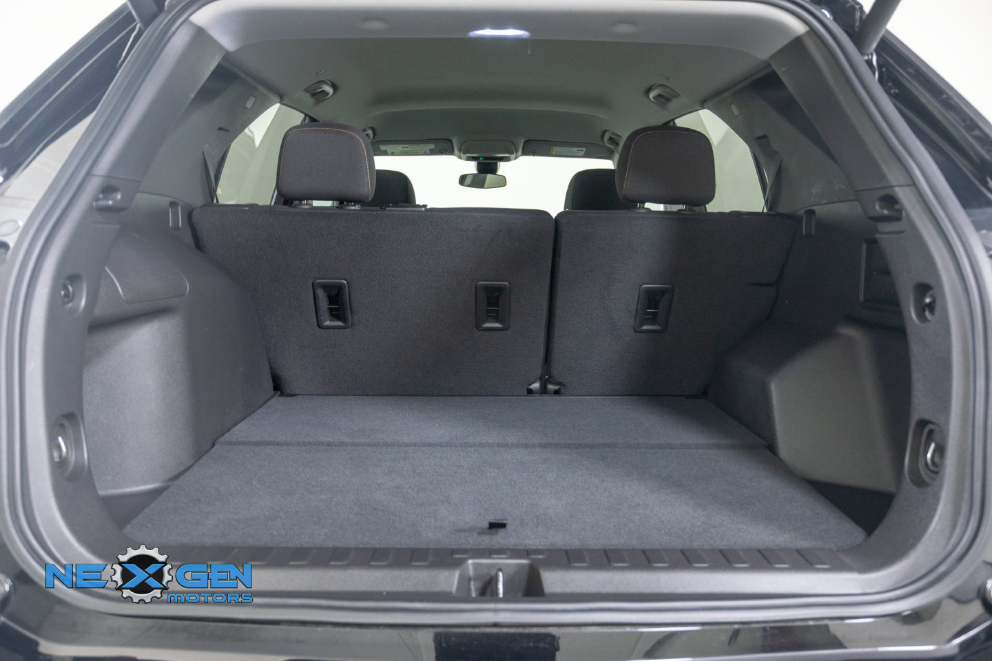 Used 2024 Chevrolet Equinox LT AWD/4WD image 34