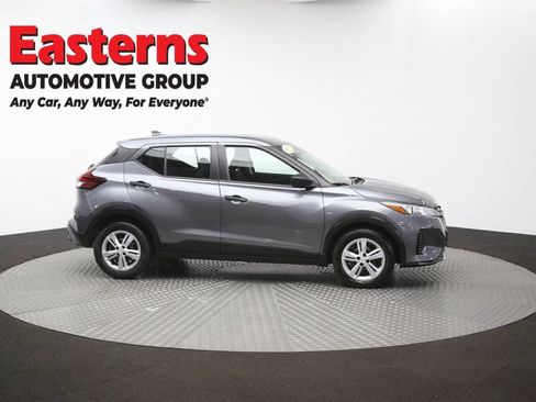 Used 2024 Nissan Kicks S FWD image 46