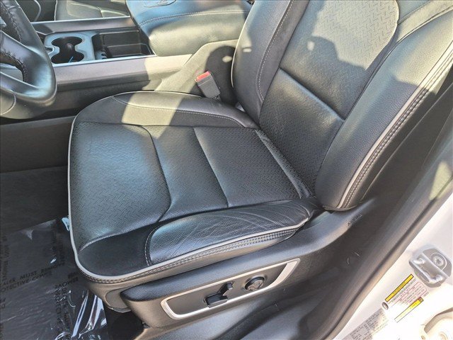 Used 2020 RAM 1500 Laramie AWD/4WD image 16
