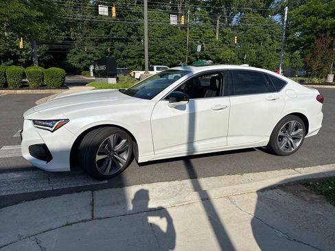 Used 2023 Acura TLX SH-AWD w/ Advance Package image 4