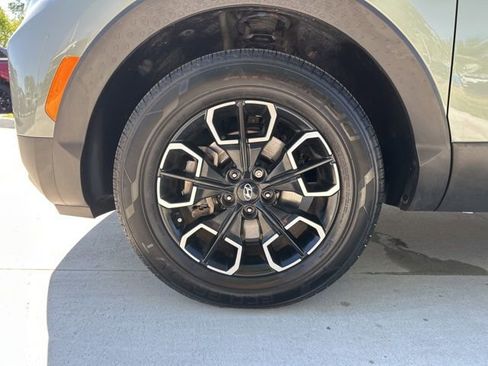 Certified 2023 Hyundai Santa Cruz SEL image 10