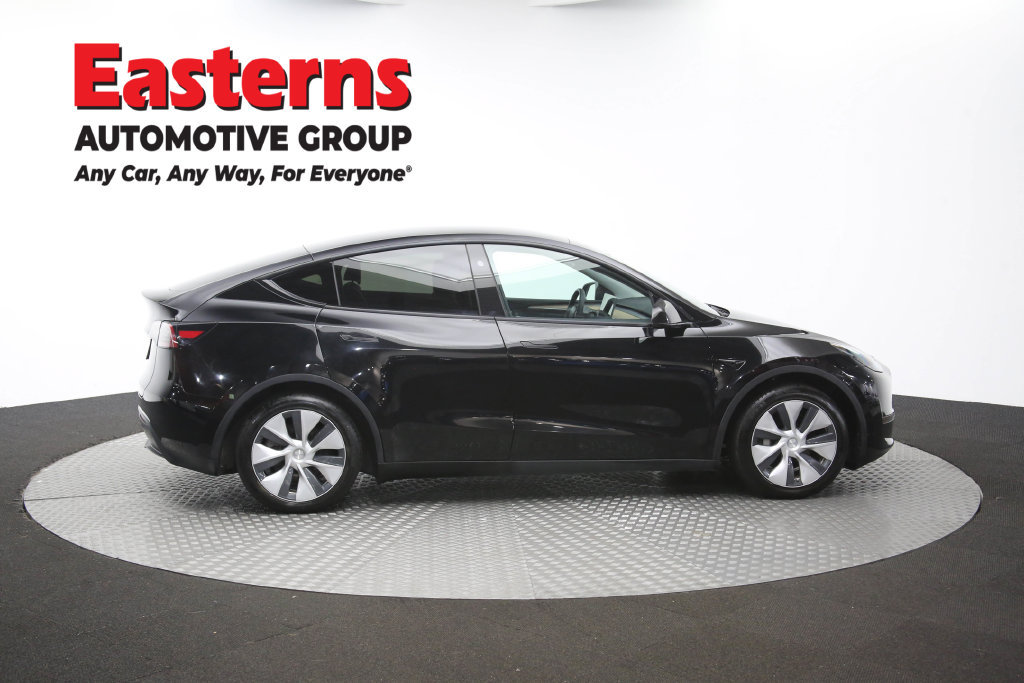 Used 2023 Tesla Model Y Long Range AWD/4WD image 40