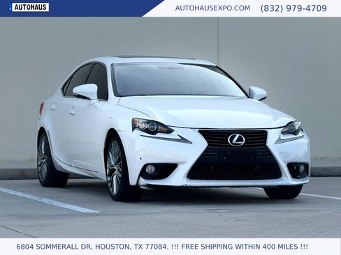Used 2014 Lexus IS 250 w/ Navigation Package RWD image 1