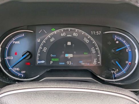 Used 2023 Toyota RAV4 XSE AWD/4WD image 37