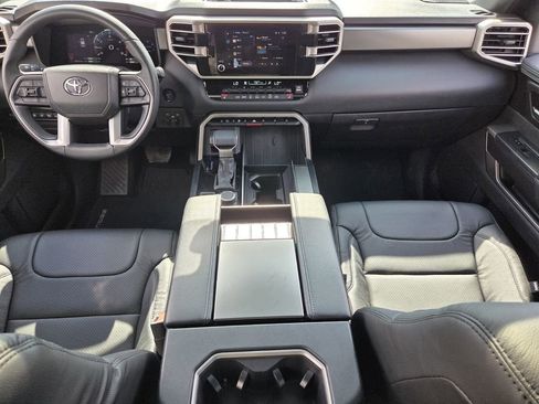 Used 2025 Toyota Sequoia SR5 AWD/4WD image 8