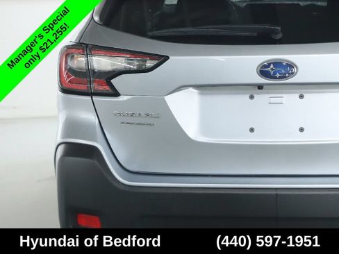 Used 2024 Subaru Outback Premium AWD/4WD image 45