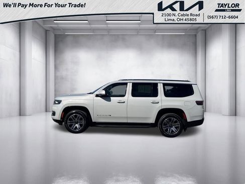 Used 2022 Jeep Wagoneer Series III image 18