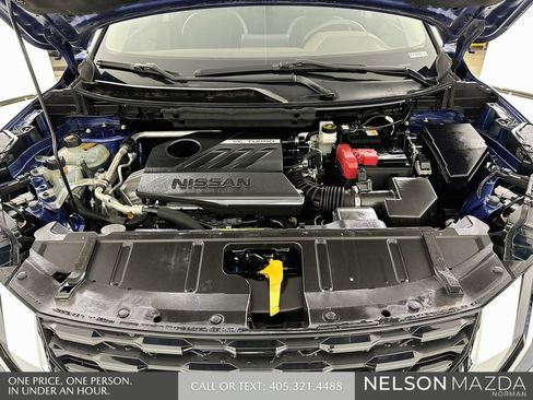 Used 2023 Nissan Rogue SV FWD image 29
