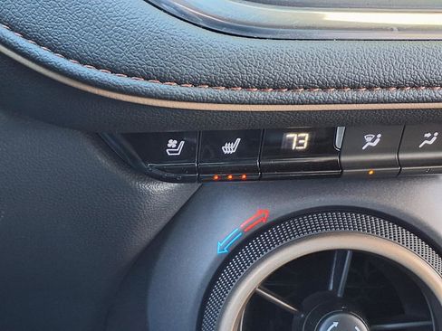 Used 2023 Chevrolet Blazer Premier w/ Enhanced Convenience Package image 13