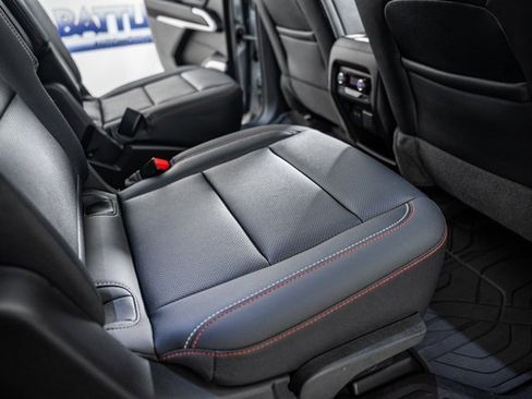 Used 2024 Chevrolet Traverse Z71 w/ Enhanced Driving Package image 35