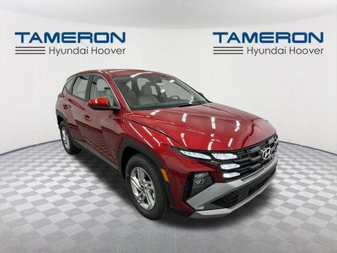 New 2026 Hyundai Tucson SE image 7