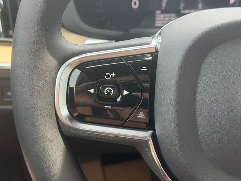 New 2026 Volvo XC60 B5 Plus w/ Climate Package AWD/4WD image 10