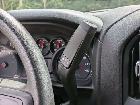 New 2024 GMC Sierra 2500 Pro w/ Convenience Package RWD image 26