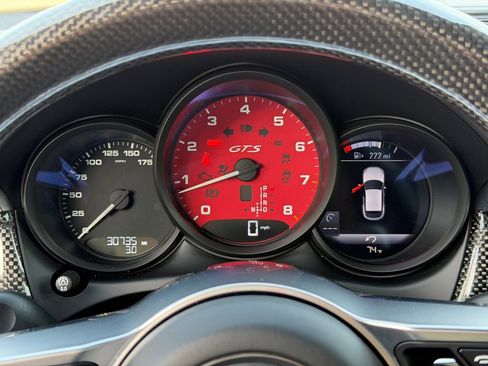 Used 2021 Porsche Macan GTS AWD/4WD image 28