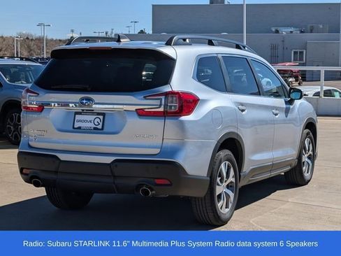 Used 2023 Subaru Ascent Premium w/ Convenience Package image 3