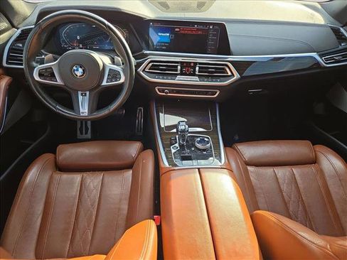 Used 2021 BMW X5 xDrive40i w/ M Sport Package image 19