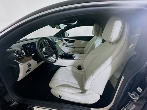 Used 2025 Mercedes-Benz CLE 300 4MATIC Coupe image 13
