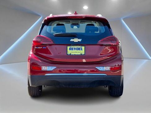Used 2020 Chevrolet Bolt Premier w/ Infotainment Package image 6