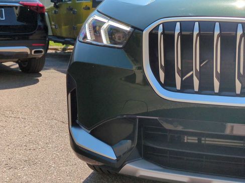 New 2025 BMW X1 xDrive28i w/ Technology Package AWD/4WD image 11