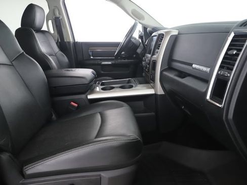 Used 2016 RAM 2500 Laramie AWD/4WD image 33