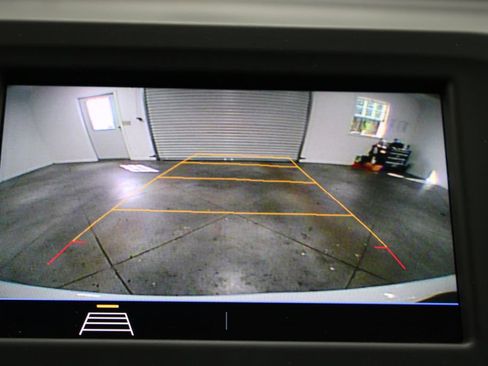 Used 2020 Chevrolet Equinox LT FWD image 44