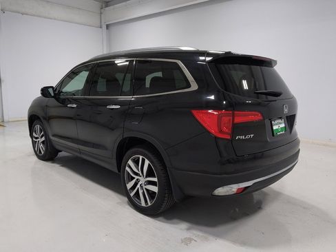 Used 2018 Honda Pilot Touring image 5