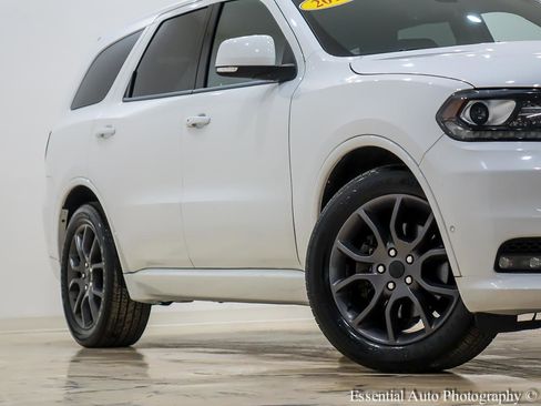 Used 2018 Dodge Durango R/T image 4