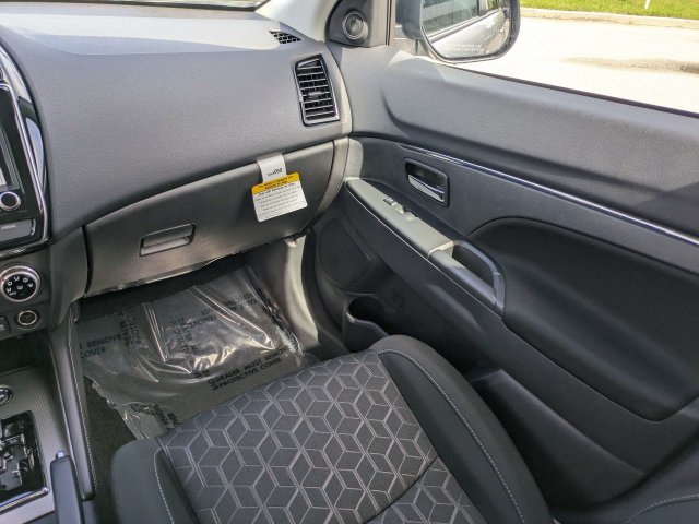 New 2026 Mitsubishi Outlander Sport ES AWD/4WD image 17