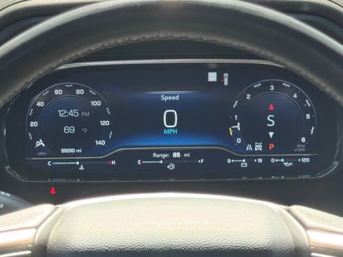 Used 2023 Chevrolet Tahoe Premier image 14