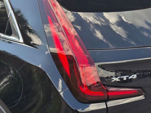 Certified 2024 Cadillac XT4 Premium Luxury FWD image 7