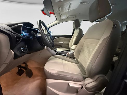 Used 2013 Ford C-MAX SE FWD image 13