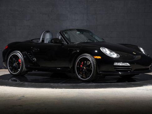 Used 2012 Porsche Boxster S Black Edition image 3
