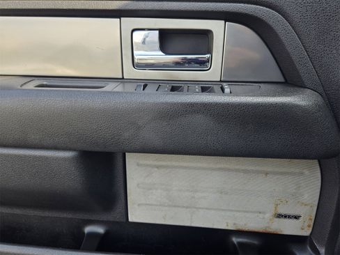 Used 2014 Ford F150 FX4 w/ Equipment Group 402A Luxury image 19