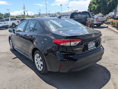 Used 2026 Toyota Corolla LE FWD image 9