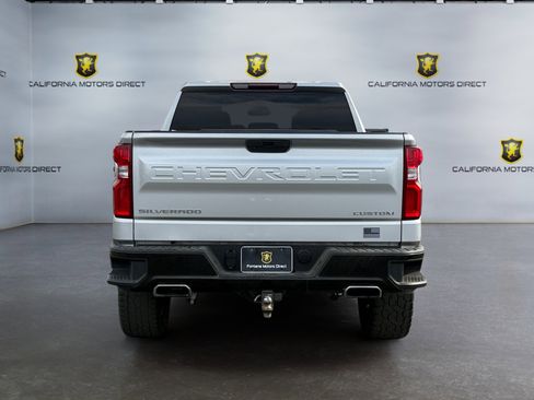 Used 2019 Chevrolet Silverado 1500 Custom Trail Boss w/ Custom Convenience Package image 4