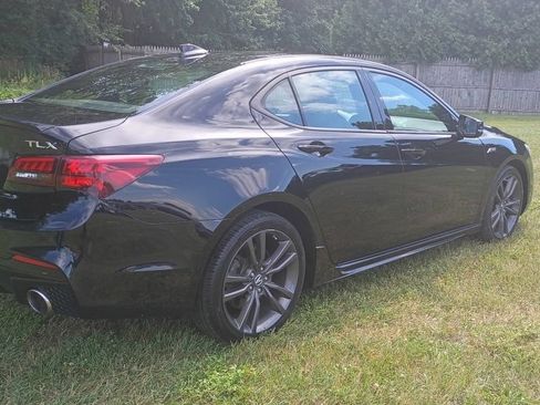 Used 2019 Acura TLX V6 w/ Technology & A-SPEC Pkg FWD image 7