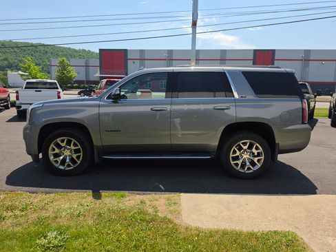 Used 2019 GMC Yukon SLT AWD/4WD image 7