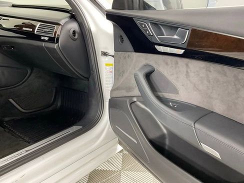 Used 2018 Audi A8 L 3.0T w/ Executive Package image 19