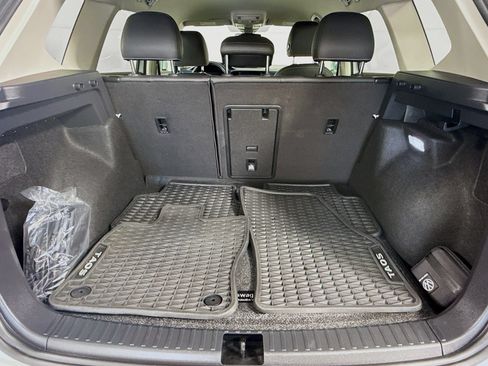 Certified 2024 Volkswagen Taos SE AWD/4WD image 24