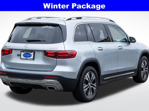 Used 2026 Mercedes-Benz GLB 250 4MATIC w/ Exclusive Package image 8
