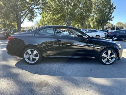 Used 2011 Lexus IS 250C image 4