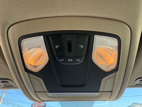 Used 2020 RAM 1500 Big Horn AWD/4WD image 20