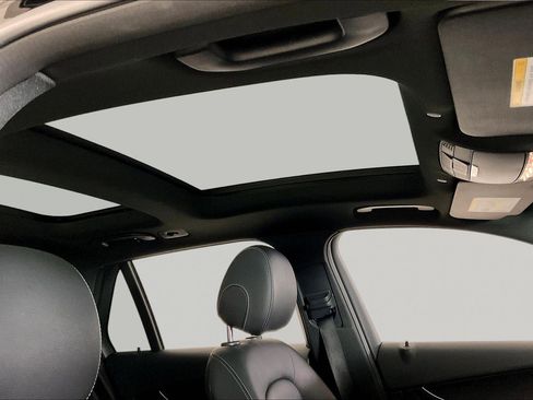 Certified 2021 Mercedes-Benz GLC 300 4MATIC image 27