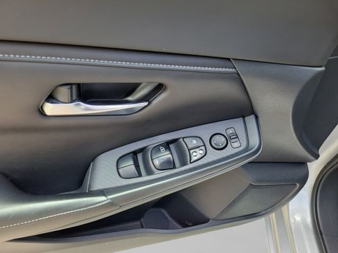 Used 2020 Nissan Sentra S FWD image 22